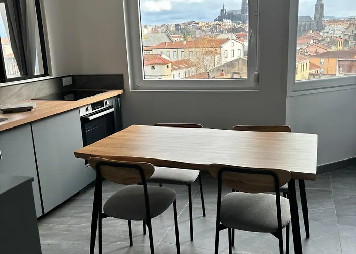 Апартаменты Mon Nuage De Saint-alyre *